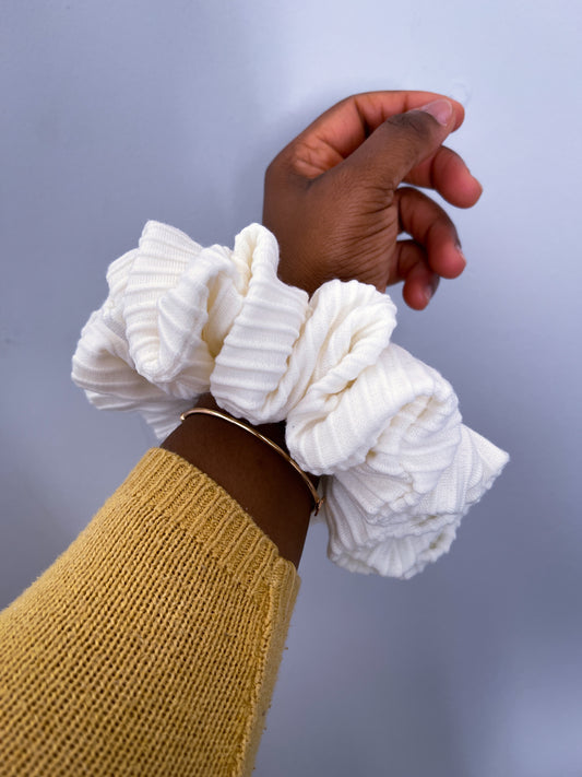 Fluffy Jumbo Scrunchie