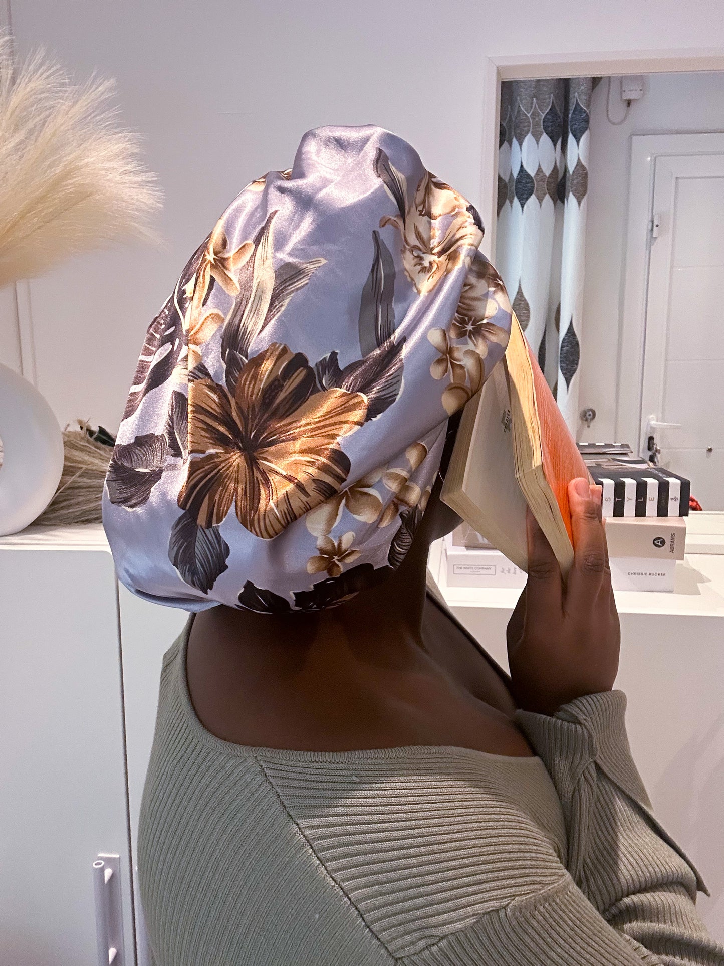 Eloise Reversible Satin Bonnet